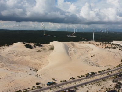 Truyền hình Hàn Quốc 'phải lòng' Bàu Trắng và đường ven biển đẹp nhất Việt Nam